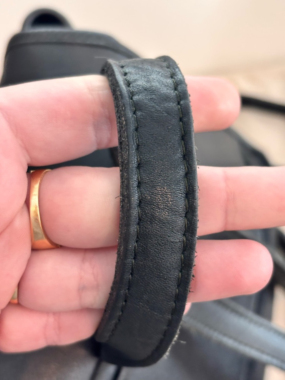 COACH 1997 Vintage Daypack Black Leather Mini Backpack with Gold Turnlock $695+ - Picture 4 of 16